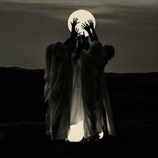 Логотип @esotericdreamhouse - Esoteric Dream House