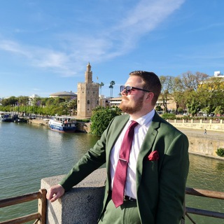 Логотип @espanol_con_maxim - Español con Maxim