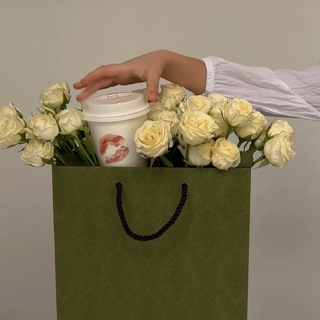 Логотип @estatewalpaper - Эстетичные обои на телефон