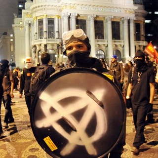 Логотип @estetbunt - Эстетика бунта