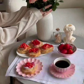 Логотип @estetikfonua - Естетика | Фото та Відео