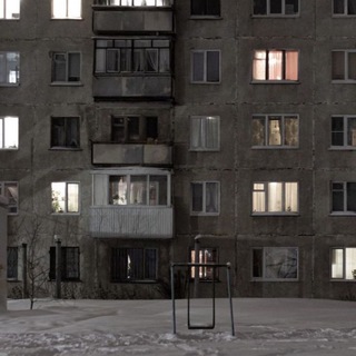 Логотип @etohrushevka - хрущевка