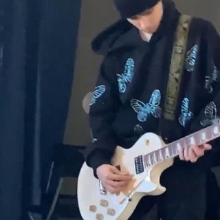 Логотип @europedevii - ️