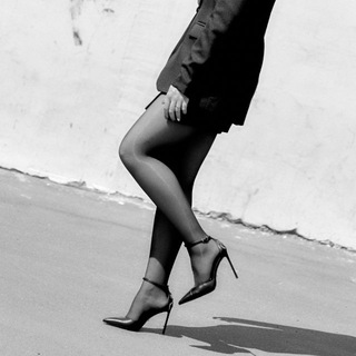 Логотип @evchinskaya - КолонтаЕВА