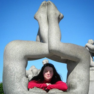 Логотип @evecolours - 🥇Мисс неординарность