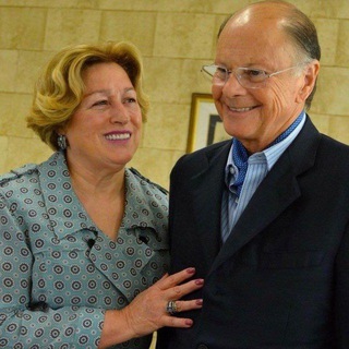 Логотип @evequemacedo - Évêque Macedo officiel