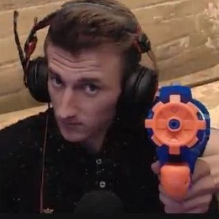 Логотип @everonn - ПРОМОКОДЫ на CSFAIL CSGORUN и РАЗДАЧА СКИНОВ CS GO l EVERON