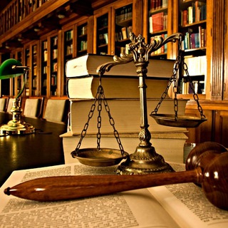 Логотип @everything_for_a_lawyer - Всё для юриста