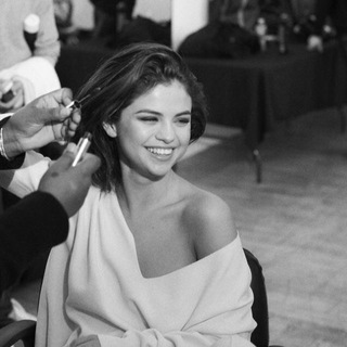 Логотип @everythinghappensforareasonsi - SI diary