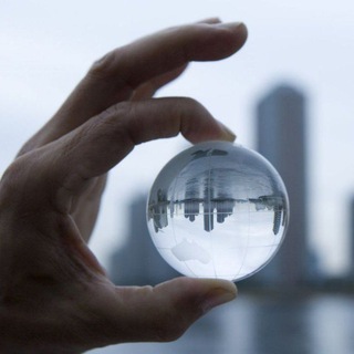 Логотип @everythingisupsidedown - Everything is Upside Down