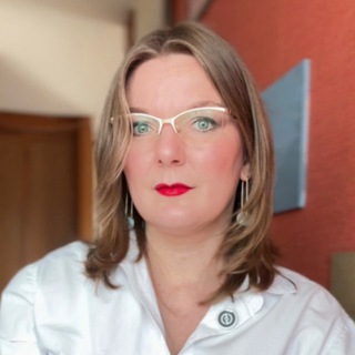 Логотип @evgenia_nikitina - Евгения Никитина | Стиль и Маркетинг