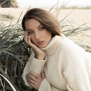 Логотип @evgeniarumina - Евгения Рюмина