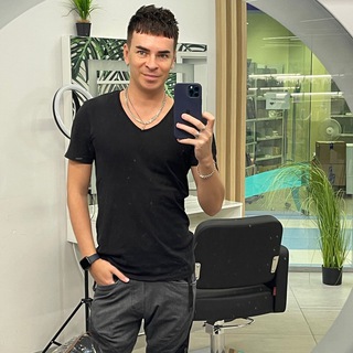 Логотип @evgeniy_hairstylist - Стилист-колорист Евгений Бережной