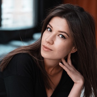 Логотип @evoteplo - Барышня с огоньком