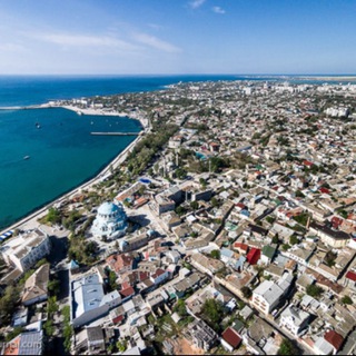 Логотип @evpatoriya_chat - Недвижимость Евпатории