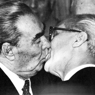 Логотип @externalpolitics - Внешняя политика