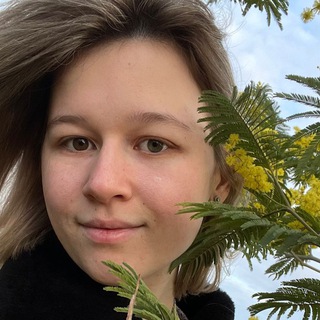 Логотип @ezoworld_ru - С любовью, Валерия М. 💜