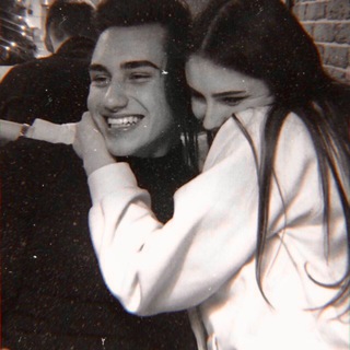 Логотип @f_o_re_v_e_r - 𝓕𝓸𝓻𝓮𝓿𝓮𝓻 🕊🤍