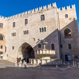 Логотип @fabrianoeventi - Comune di Fabriano