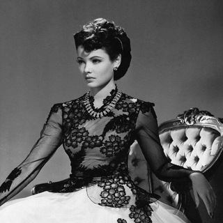 Логотип @fact_vtope - ПОЛЕЗНЫЕ ФАКТЫ