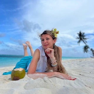 Логотип @faiirykingdom - Путь к себе настоящей с Мариной