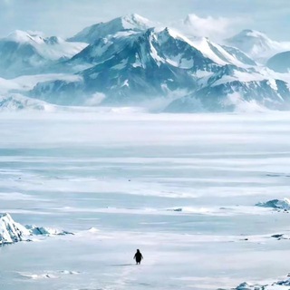 Логотип @fanatkanye - фанат Канье