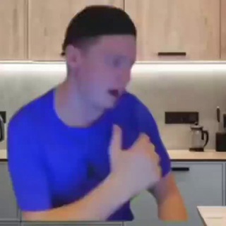 Логотип @fandomikchat - Чатик фандома😎🫵