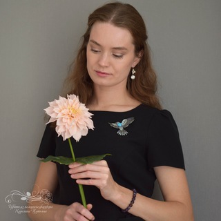 Логотип @farforkarel - Карелина Татьяна | Цветы из холодного фарфора