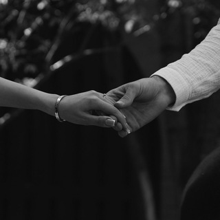 Логотип @farlin28 - FARLIN