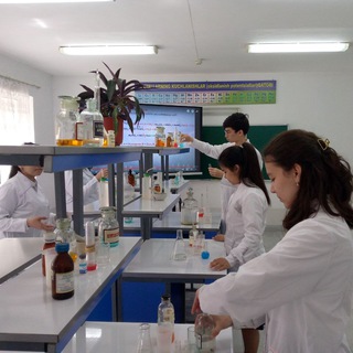 Логотип @farmi_litsey - TPhI_AL admission 2026