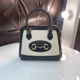 Логотип @fashion_looks_ru - Fashion.looks.ru