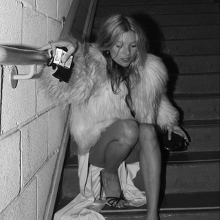 Логотип @fashion_zera - zé•ra