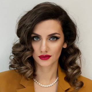 Логотип @fashionbuton - Пульсирующий бутон моды