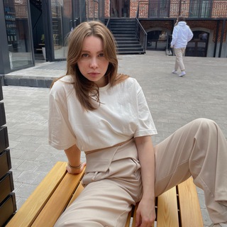 Логотип @fashionflood_romanova - fashion flood by romanova