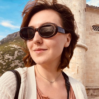 Логотип @fashionoklok - Фэшн о’клок