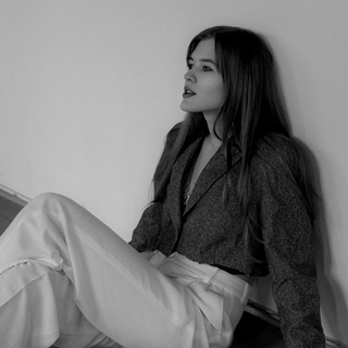 Логотип @fashionprosvet - Фэшн-просвет