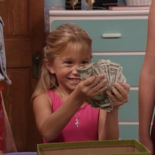 Логотип @fashoinsaleee - ШМОТ ПО СКИДКЕ