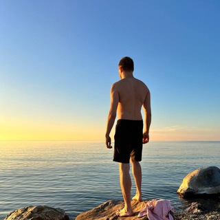 Логотип @fateev_blog - Юра Фатеев | Shopify