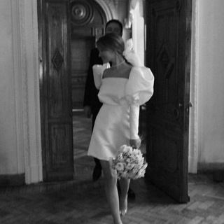 Логотип @favor1tez - Favoriteez __♡