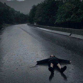 Логотип @favorites_vibes - favorites_vibes