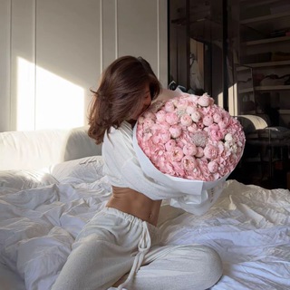 Логотип @favourite_gr - 𝟐𝟏