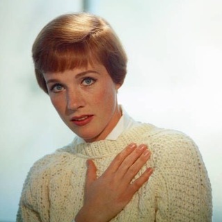 Логотип @fcjulieandrews - Фан-клуб Джули Эндрюс