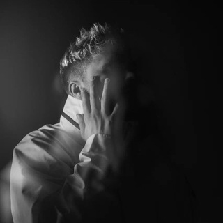 Логотип @fearsnotreals - ФИРС