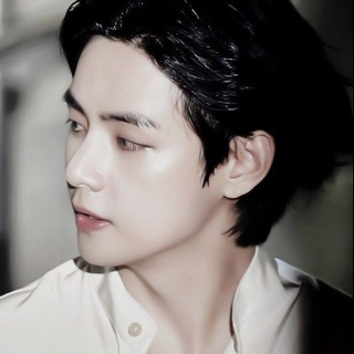 Логотип @feeeeelliy - театр фальшивых эмоций.