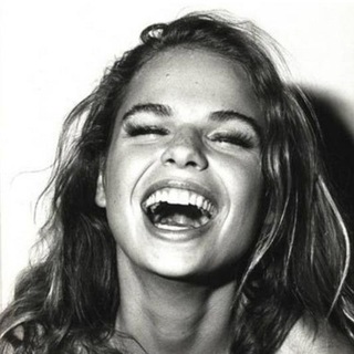 Логотип @female_memes - GIRL MEMES / Женский Юмор