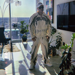 Логотип @fendy_oficial - Fendy Oficial