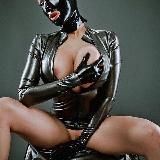 Логотип @fetmistress - Femdomania & Latex 🖤