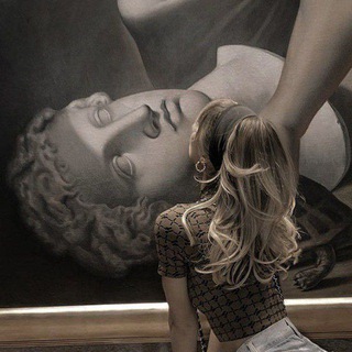 Логотип @fienddddf - исчадие ада.