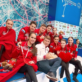 Логотип @figureskating_news - Figure Skating News✨