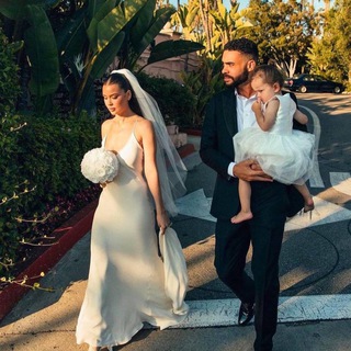 Логотип @finikkkkkkkkkkkkk - 💕